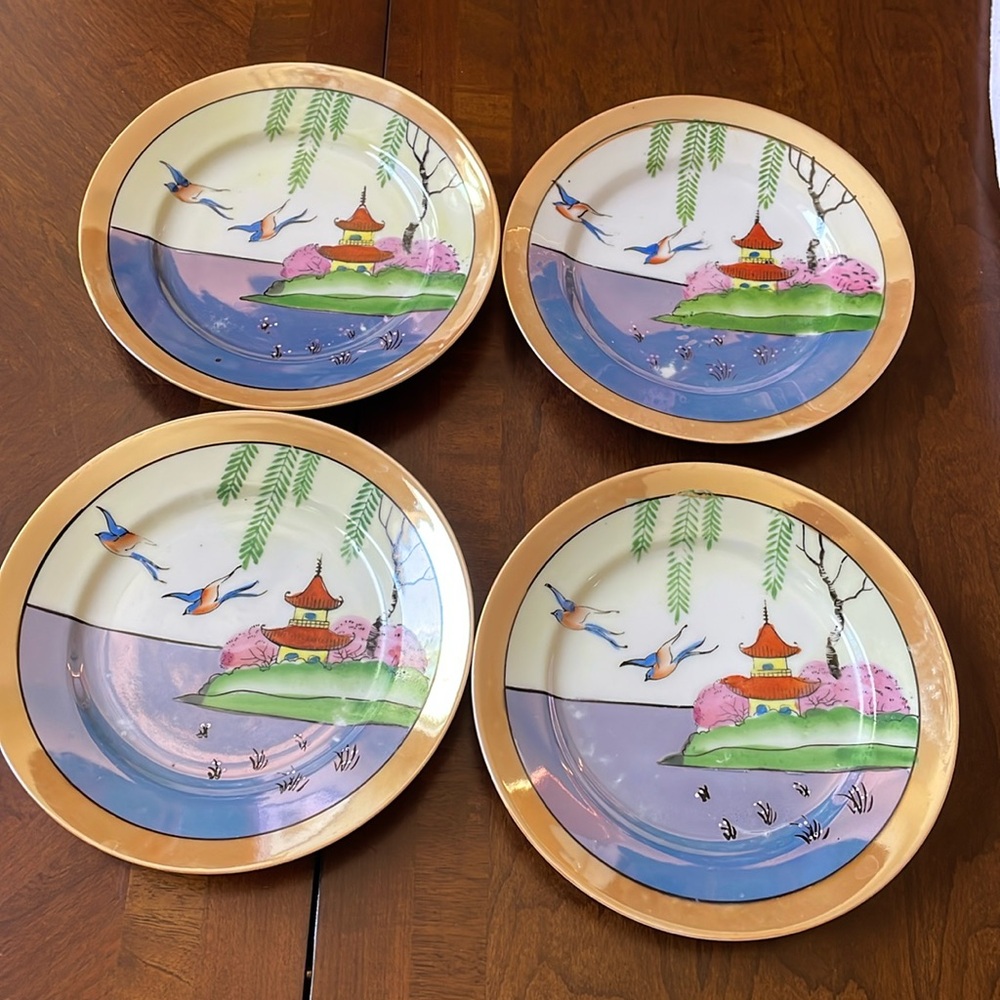 VTG set of 4 lusterware porcelain Japan plates pagoda birds scene